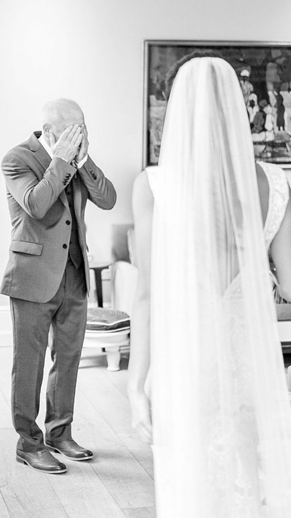 Bride surprises father at this stylish and modern wedding venue with accommodation