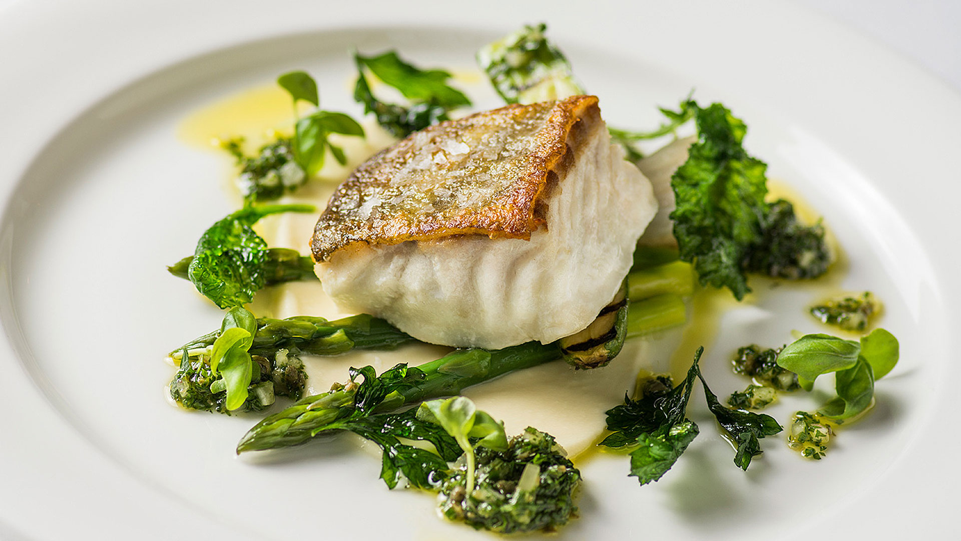 A delicious fish starter is perfect for your summer wedding menu - wedding food ideas