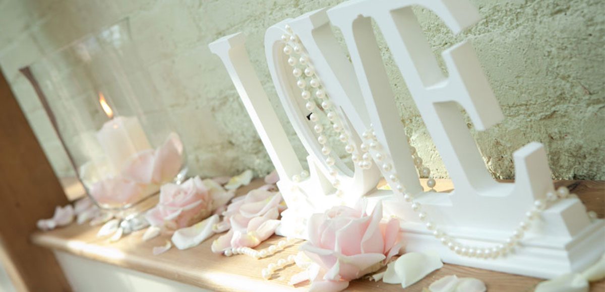 Petals and love letter sign to decorate the Orangery – venues in Essex