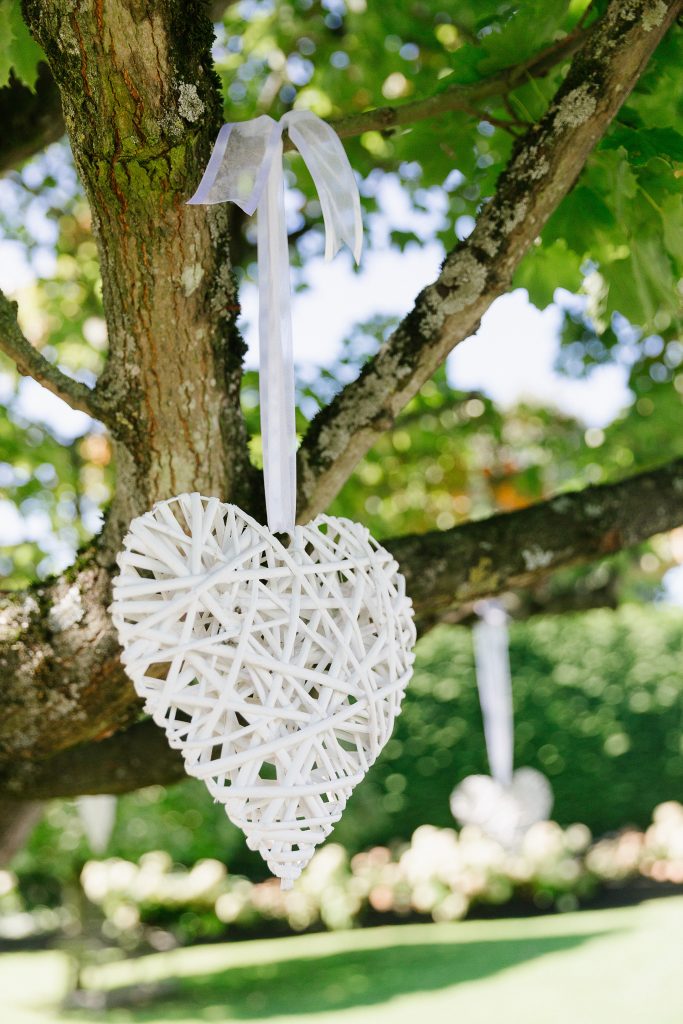 whitewickerheartweddingdecorations Gaynes Park