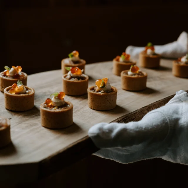 Delicate bites, unforgettable nights. ✨
Every detail of your big day deserves to be savoured.  Canapes pictured:
Salmon Tartar 
Sirloin, Chips and Bearnaise Sauce  Image from: @studiorougephotography
Catering by: @venuecateringandeventsltd  #GaynesPark #WeddingFood #WeddingFoodIdeas #LuxuryWedding #Weddinginspo